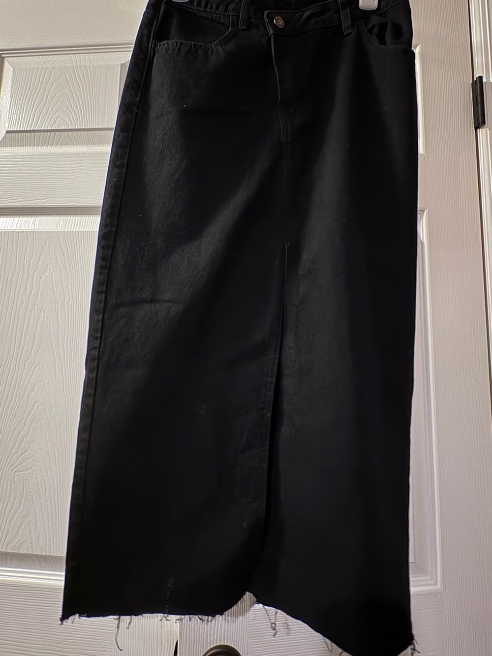 Black High-Waist Maxi Skirt with Front Slit